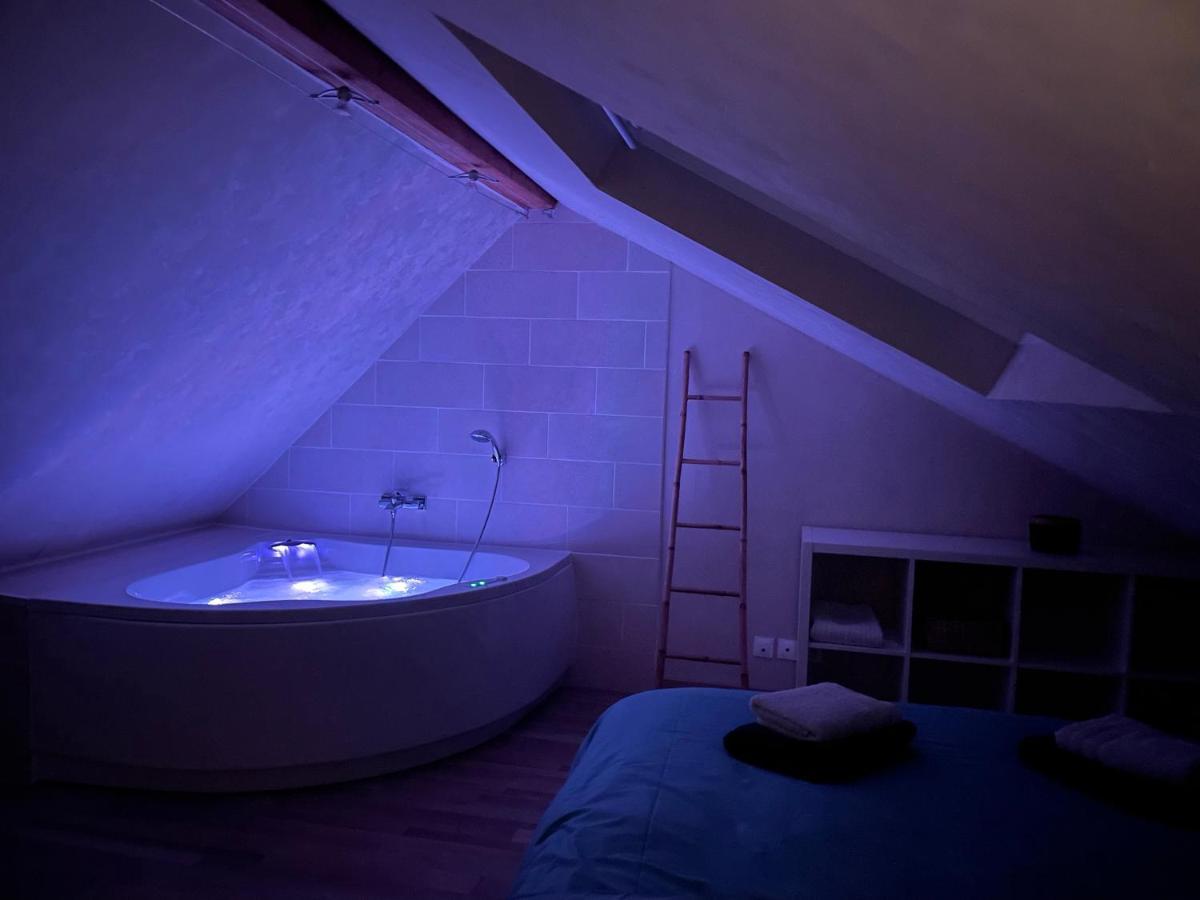 Le Nid D'Amour 2Pers / Wifi / Sauna Houssen Exterior photo